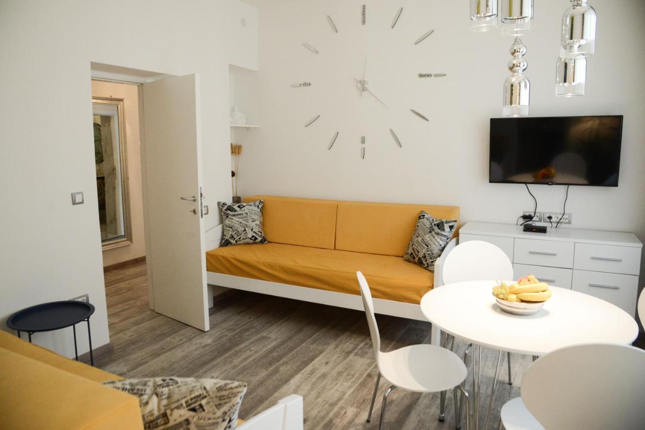 Crystal-Modern Apartment In The Center Of Novi Sad Extérieur photo