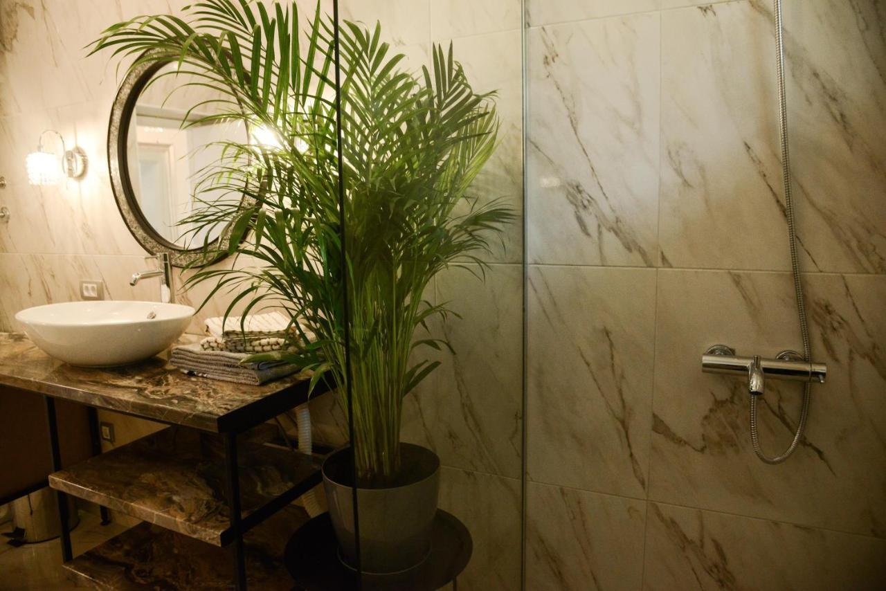 Crystal-Modern Apartment In The Center Of Novi Sad Extérieur photo